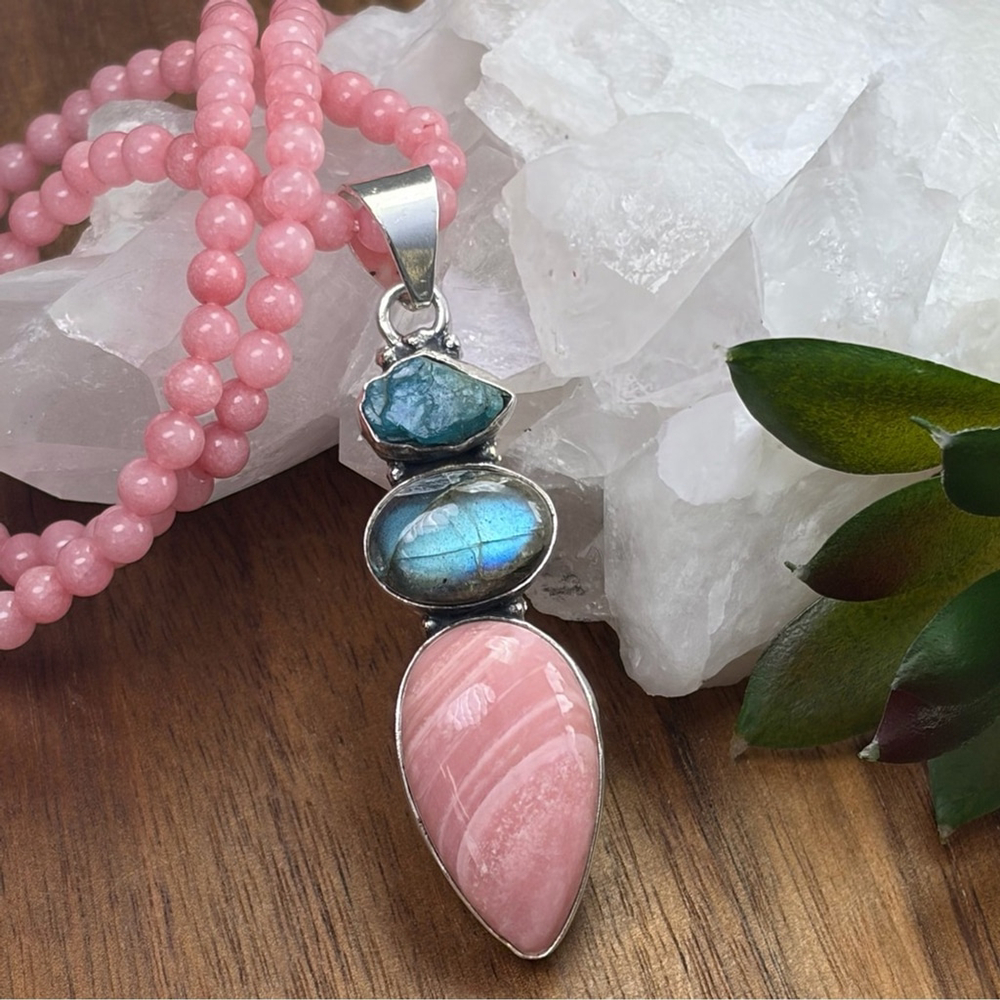 Raw Apatite Labradorite & Pink Opal Cluster Pendant Necklace Southwest Boho 925 - Picture 2 of 9